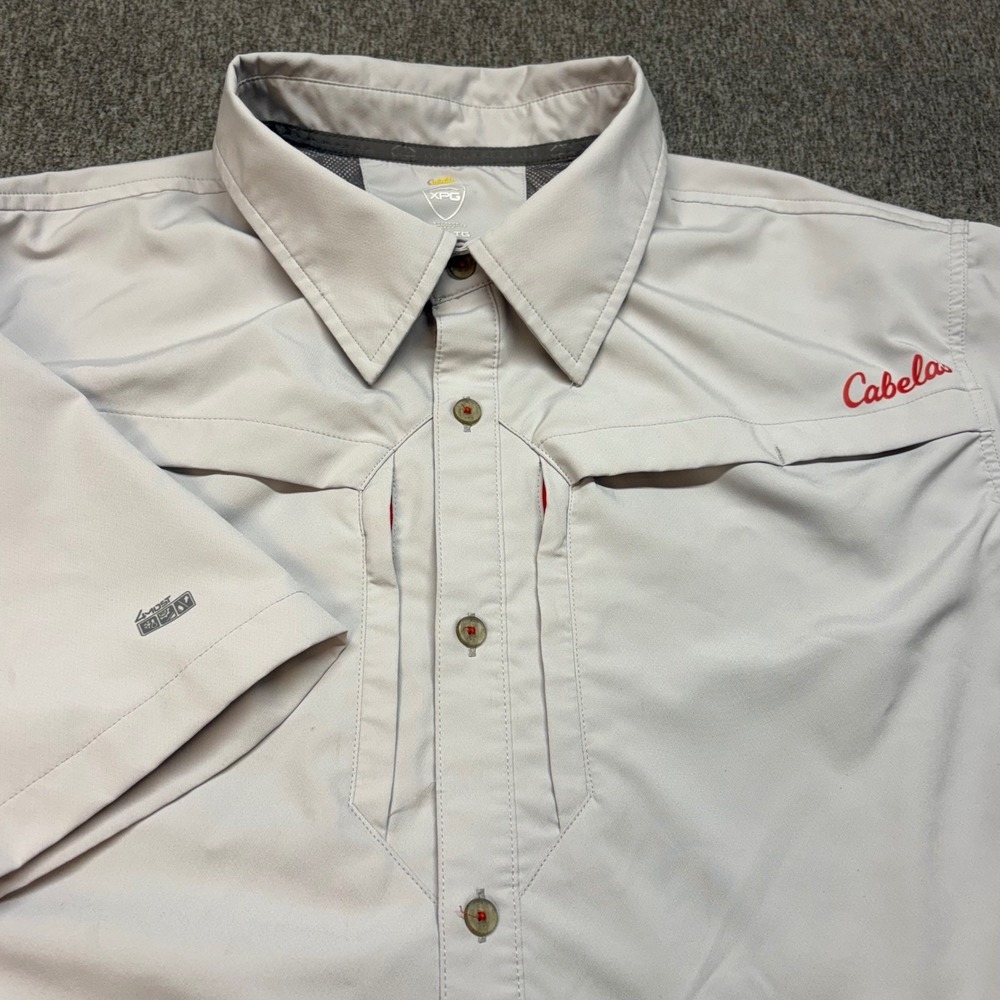 Cabela's XPG Mens XL Gray Short Sleeve Fishing Hiking Shirt UPF 30‎ Ventilated